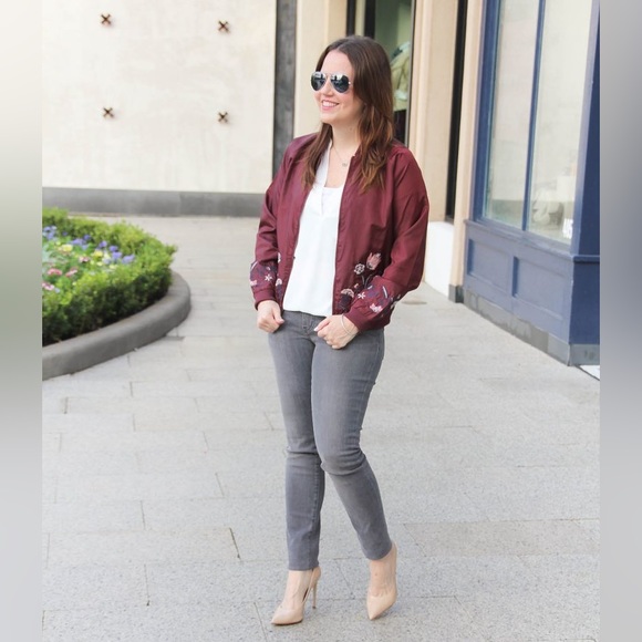 Francesca’s Maroon Burgundy Red Love Fire Floral Embroidered Bomber Jacket - Picture 8 of 9